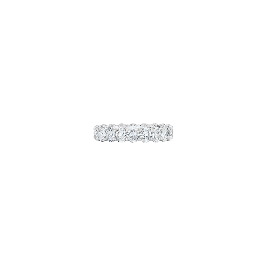 Diamond wedding band