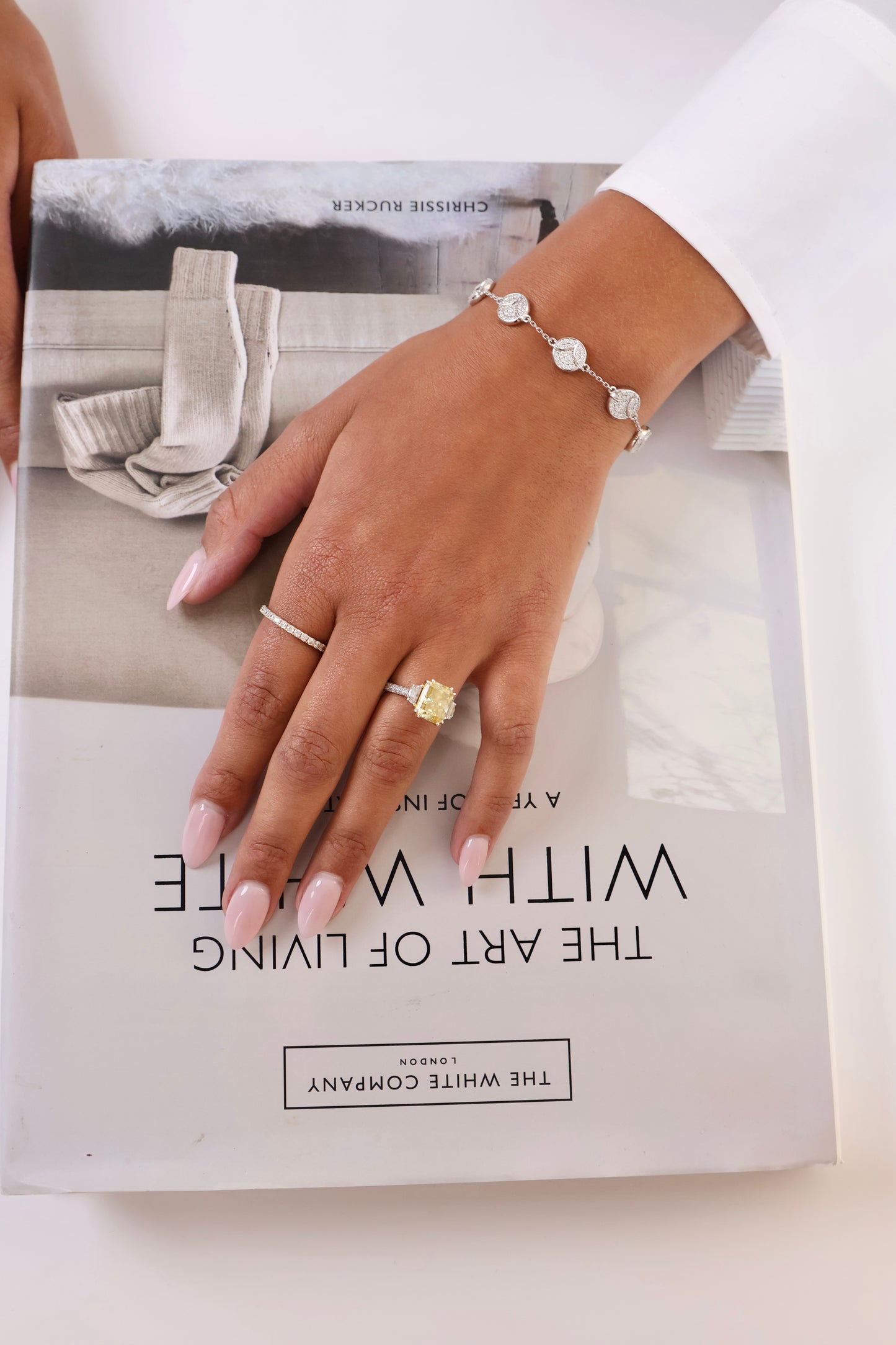 Pavé Diamond Band