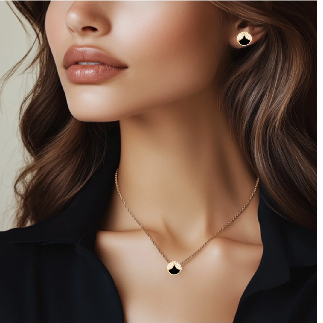 Yaara Reversible Necklace