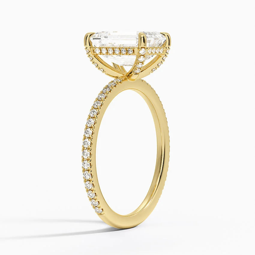 Yaalta Pavè Emerald Engagement Ring