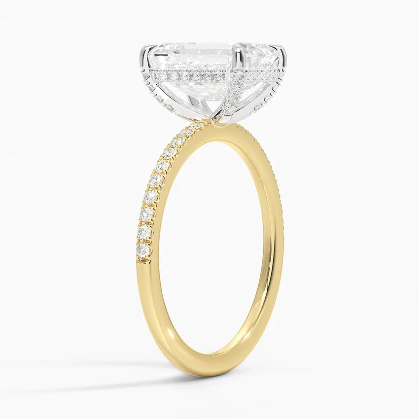 Yaalta Pavè Emerald Engagement Ring