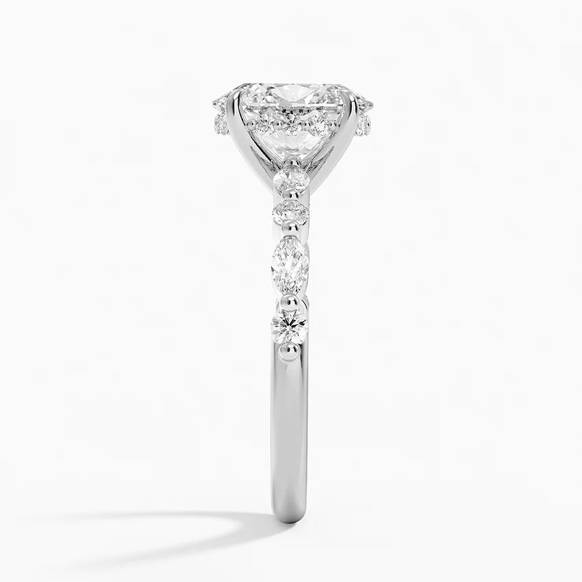 Ijoye Half-Coverage Diamond Ring