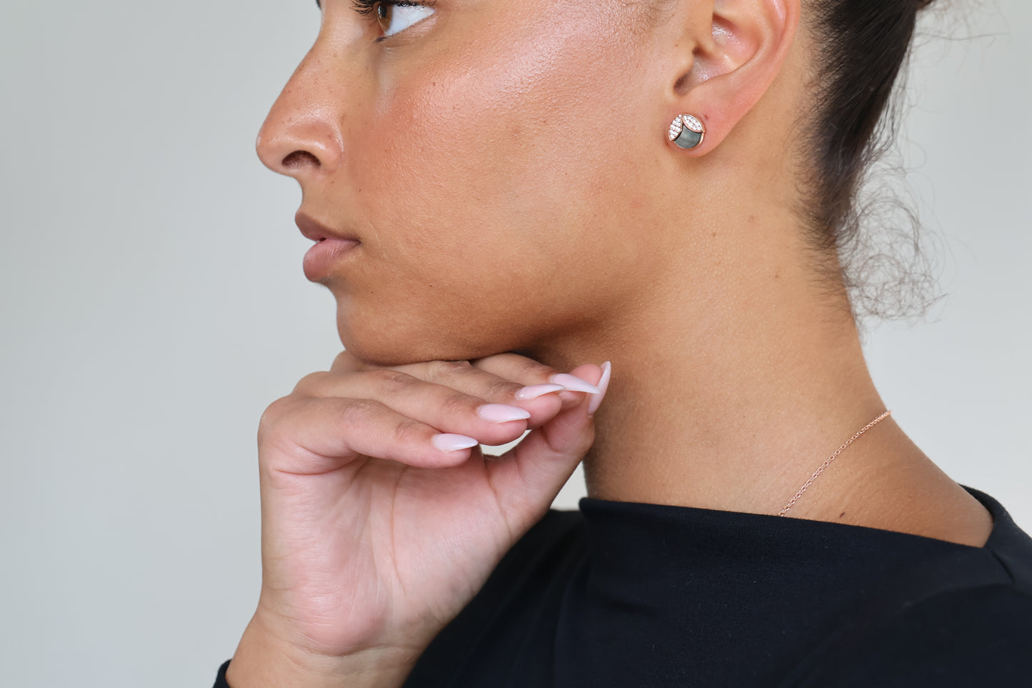 Yaara Grey MOP Earring