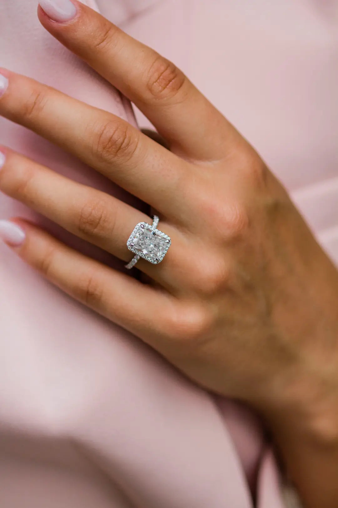 Yaalta Halo Radiant Engagement Ring